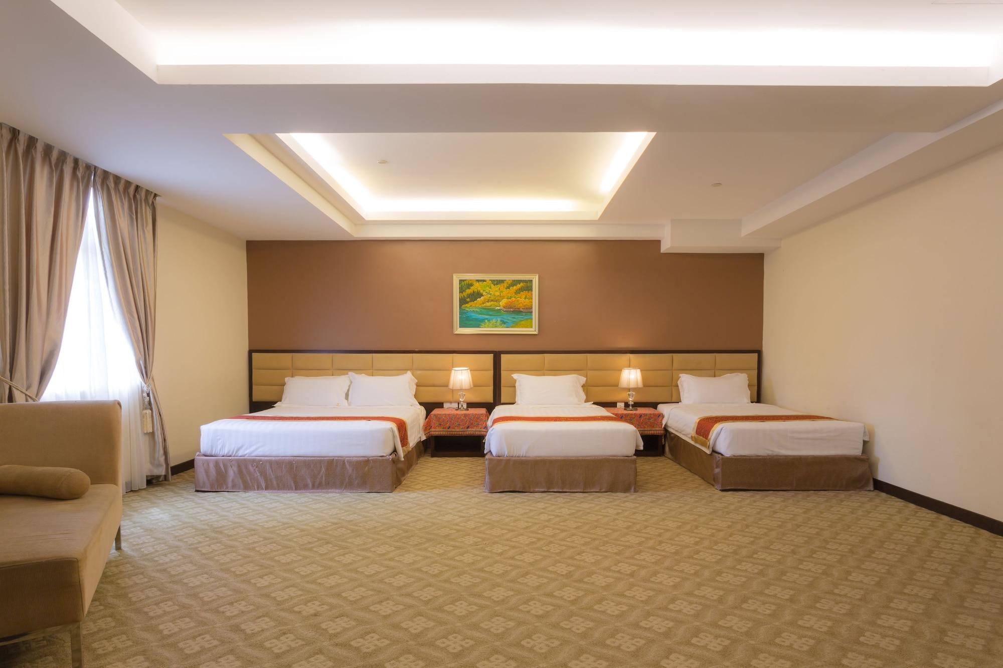 Hallmark Crown Hotel Malacca Exterior foto