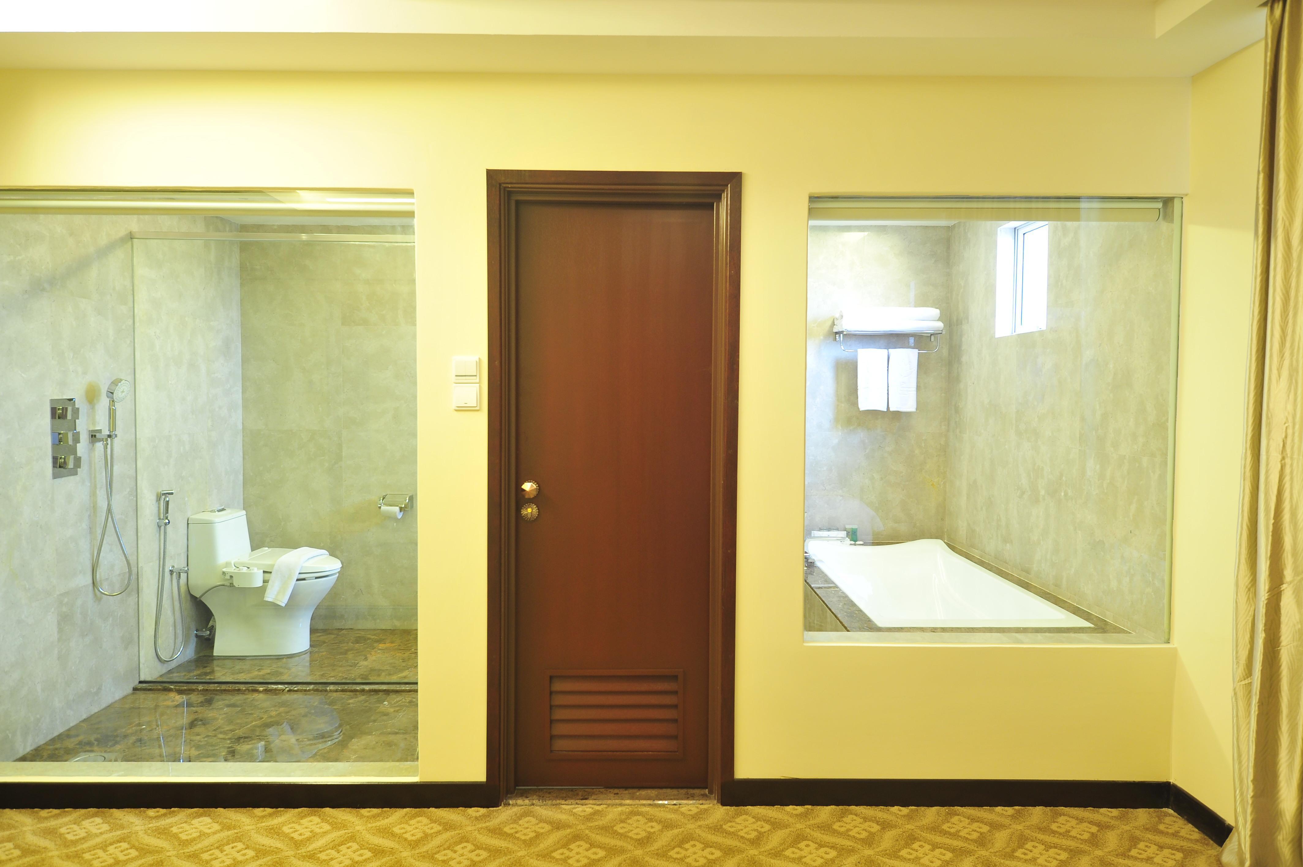 Hallmark Crown Hotel Malacca Exterior foto